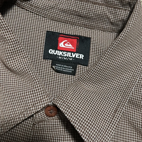 Vintage Quiksilver Button Down Shirt - Picture 2 of 4